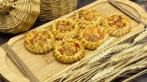 Перепечки с томатом и ароматным базиликом